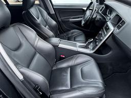 Volvo V60 Facelift  4x4 Plug-in Hybrid D6