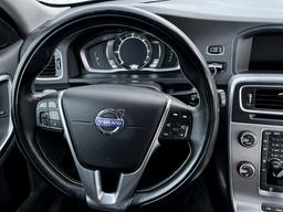 Volvo V60 Facelift  4x4 Plug-in Hybrid D6