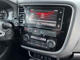 Mitsubishi Outlander Edition 100 Facelift