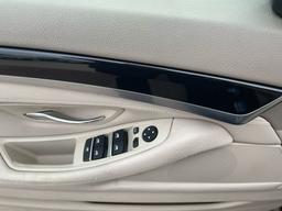 BMW 523i