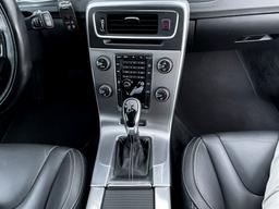 Volvo V60 Facelift  4x4 Plug-in Hybrid D6