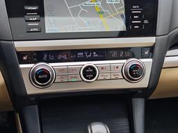 Subaru Outback Premium AWD