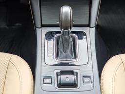Subaru Outback Premium AWD