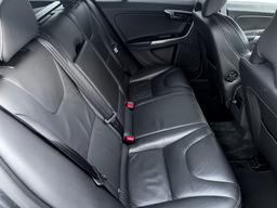 Volvo V60 Facelift  4x4 Plug-in Hybrid D6