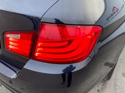 BMW 523i