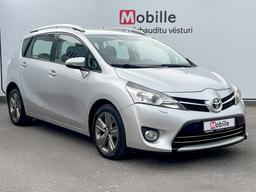 Toyota Verso 7-Vietas