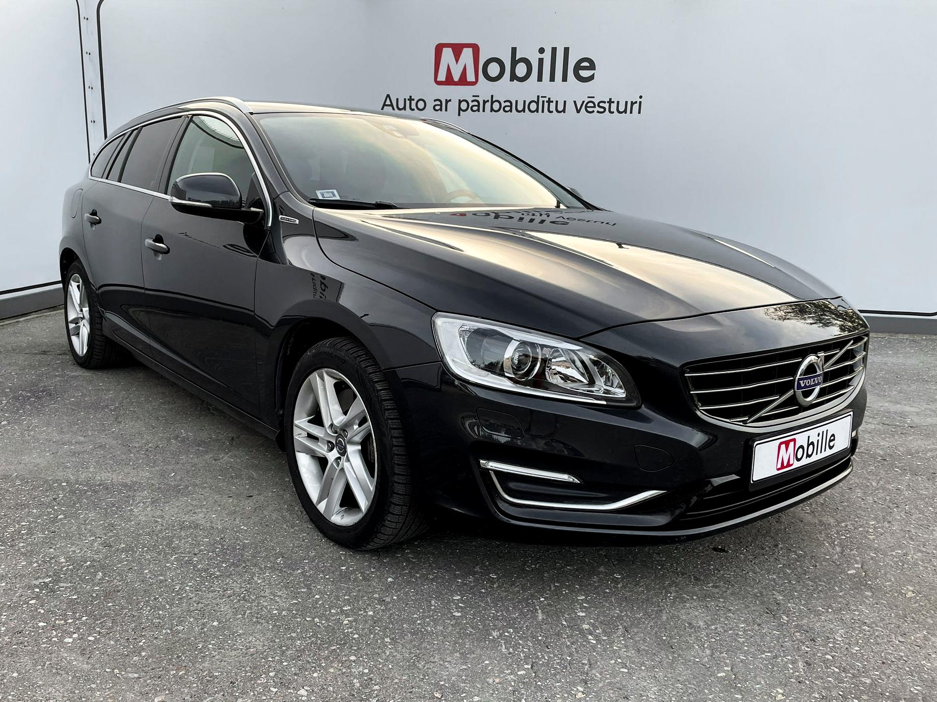 Volvo V60 Facelift  4x4 Plug-in Hybrid D6