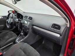 Volkswagen Golf GT