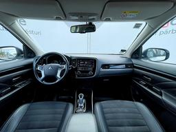 Mitsubishi Outlander Plug-In Hybrid