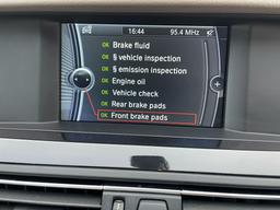 BMW 523i