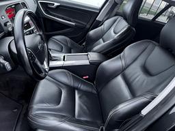 Volvo V60 Facelift  4x4 Plug-in Hybrid D6