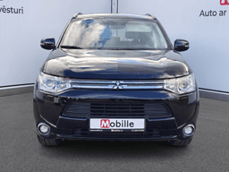 Mitsubishi Outlander Hibrīds