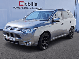 Mitsubishi Outlander Hibrīds