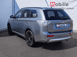 Mitsubishi Outlander Hibrīds