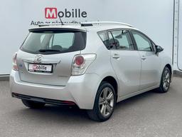 Toyota Verso 7-Vietas
