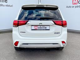Mitsubishi Outlander Plug-In Hybrid