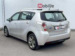 Toyota Verso 7-Vietas