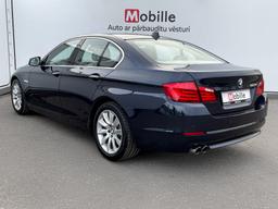 BMW 523i