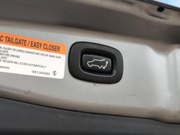 Mitsubishi Outlander Hibrīds