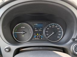 Mitsubishi Outlander Hibrīds